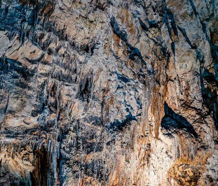 Cuevas de Cacahuamilpa y Taxco